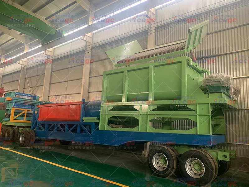 移動(dòng)沙金設(shè)備組合選礦車
